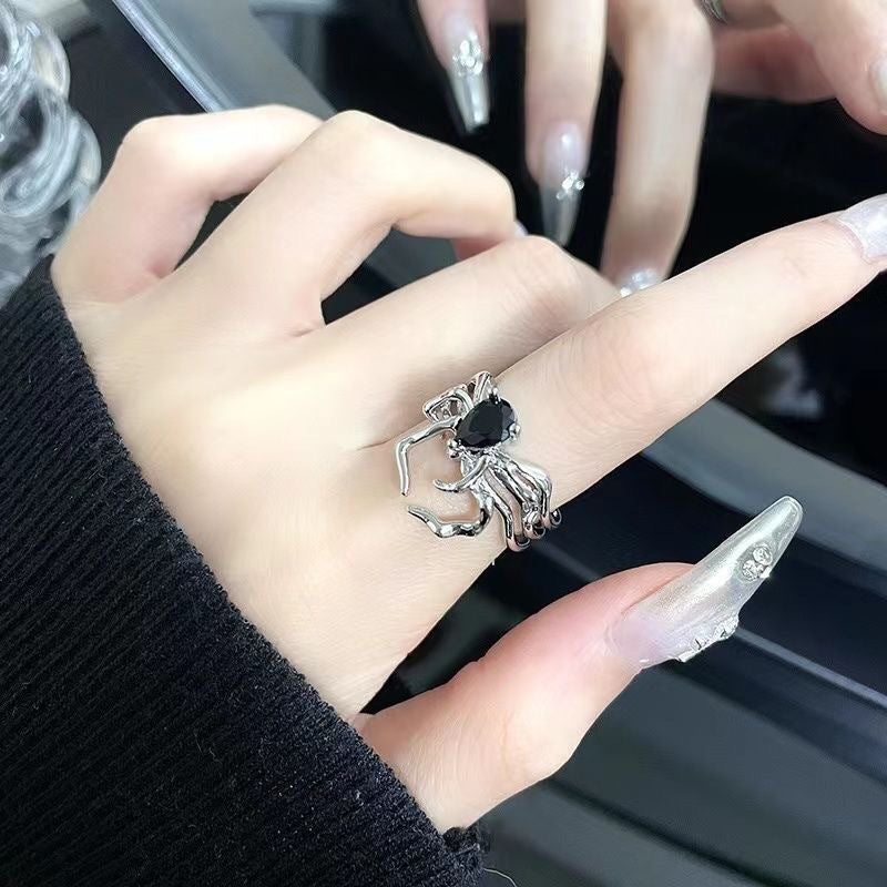 Dark Retro Black Gem Spider Ring Open Personality