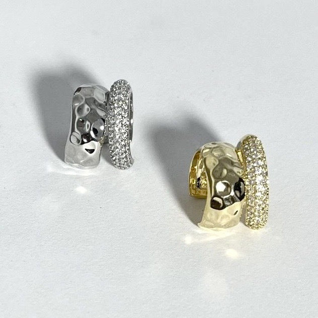 Metal Double Layer Ear Cuff With A Sparkling Diamond Like Finishno Piercing Required